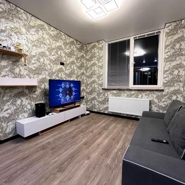 Будівельна вул., 2