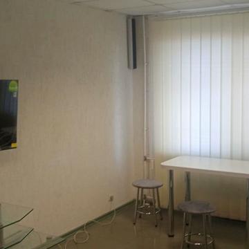 Качалова вул., 38