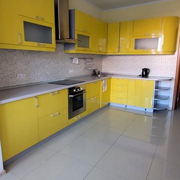 Володимира Івасюка просп. (Героїв Сталінграду), 6