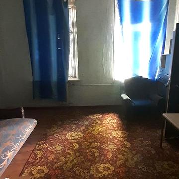 Ніжинська вул., 33