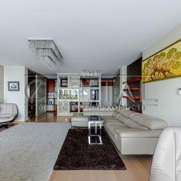 Ділова вул. (Димитрова), 2-Б