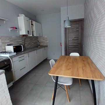 Полтавська вул., 73