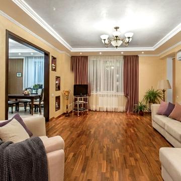 Дніпровська набережна вул., 1-А