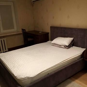 Лісовий просп., 35