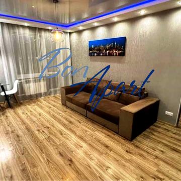 Вацлава Гавела бульв. (Івана Лепсе), 57/38