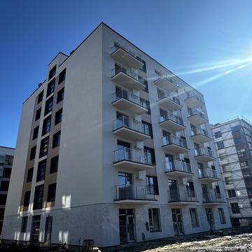 Євгена Коновальця вул., (Будинок 3)