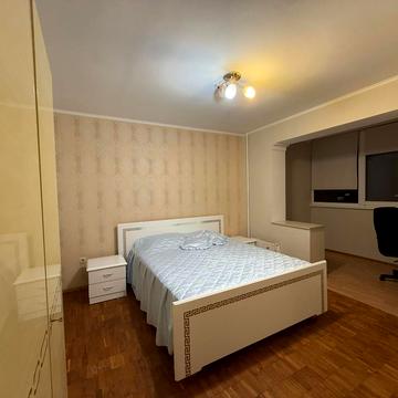 Миколи Бажана просп., 9-З