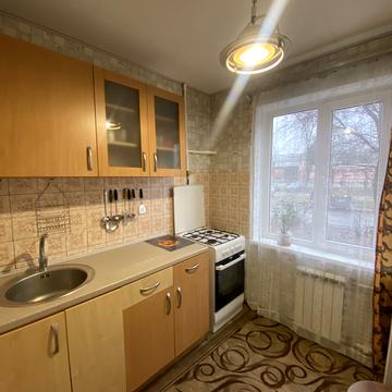 Жмеринська вул., 16