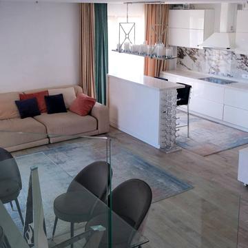 Григоренка вул., (Будинок 1)