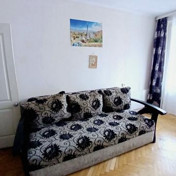 Лісовий просп., 19