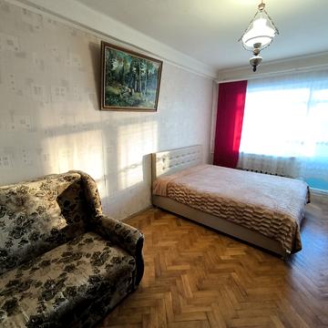 Рея Бредбері вул., 14