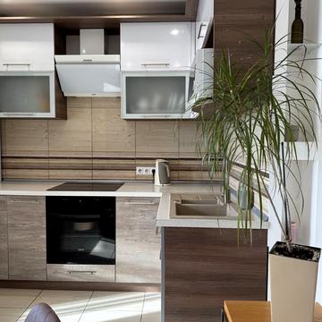 Авіаконструктора Ігоря Сікорського вул. (Танкова), 4-В