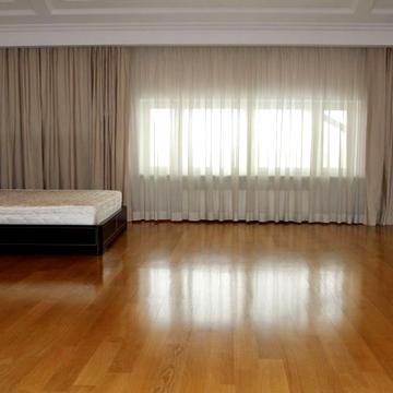 Урлівська вул., 19