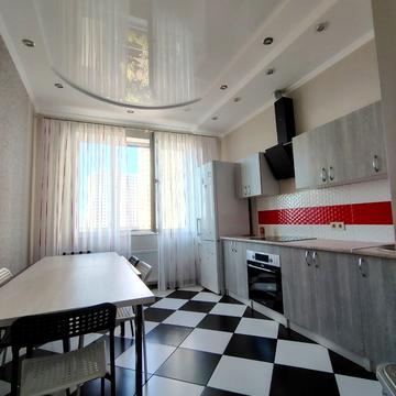 Перлинна вул., 2