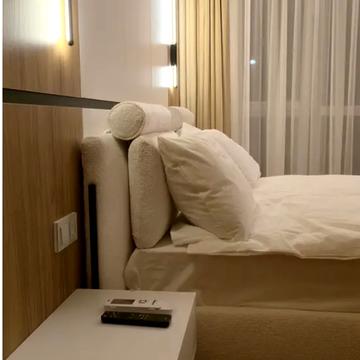 Бульварно-Кудрявська вул. (Воровського), 17