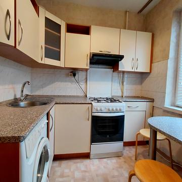 Володимира Івасюка просп. (Героїв Сталінграду), 54-А