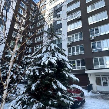 Літературна вул. (Чехова), 27