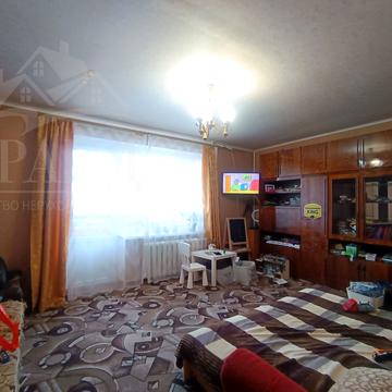 Українських захисниць, 32