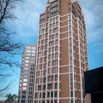 Велика Кільцева вул., (Будинок 1)