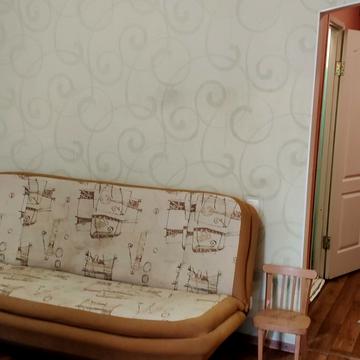 Ярослава Баїса вул. (Володимира Висоцького), 25