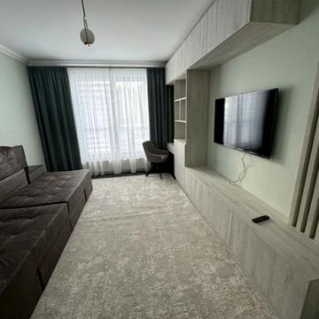 Прорізна вул., 7