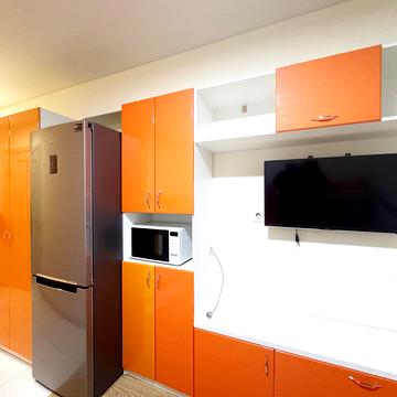 Машинобудівна вул., 41