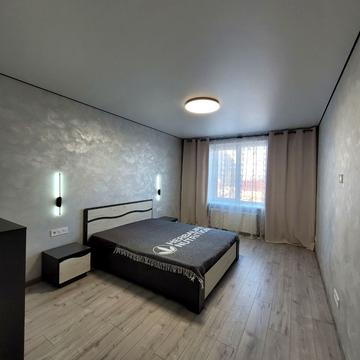 Лялі Ратушної вул., (Будинок)