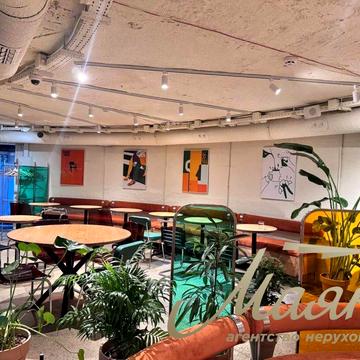 Олеся Гончара вул., 15