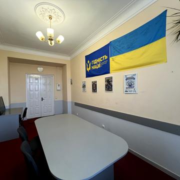 Визволення вул., 2