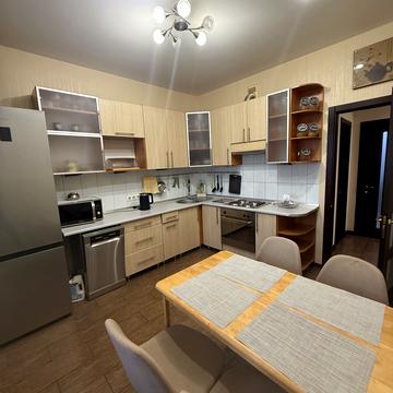 Українська вул., 6-А