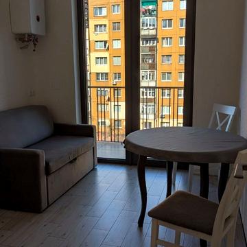 Тиводара Легоцького вул., 80