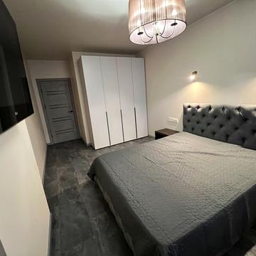 Олександра Олеся вул., 17