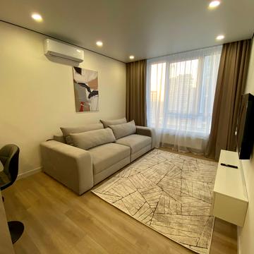 Всеволода Змієнка вул., 30