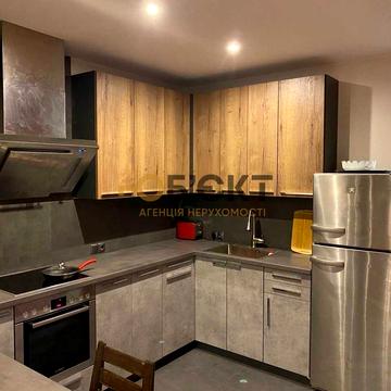 Мирна вул., (Будинок 1)