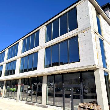 Грушевського вул., 68