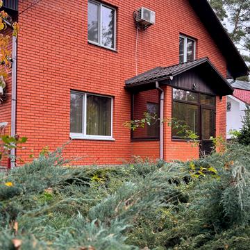 Києво-Мироцька вул., 50-Б