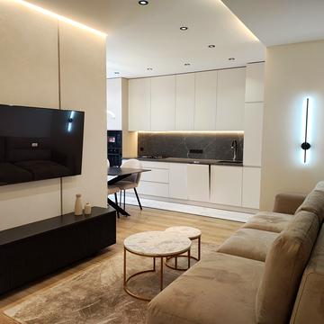 Княгинин вул., (Будинок 21)