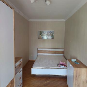 Саксаганського вул., 88