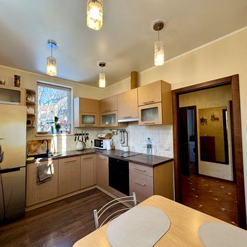 Києво-Мироцька вул.