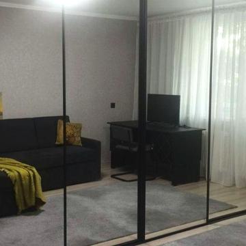 Шота Руставелі вул., 8а