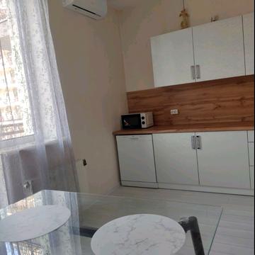 Перлинна вул., 3