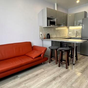 Зарічна вул., 2 к2