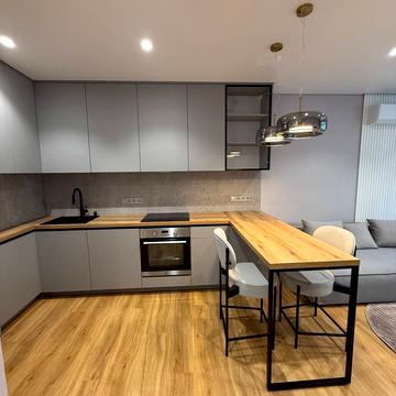 Олександра Олеся вул., 17