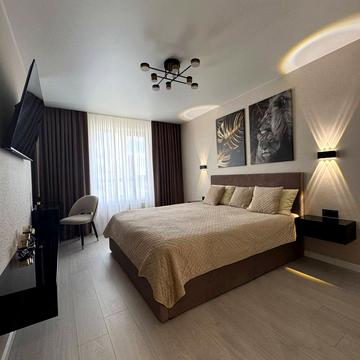 Співдружності вул., 6