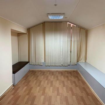 Григорія Сковороди вул., 7