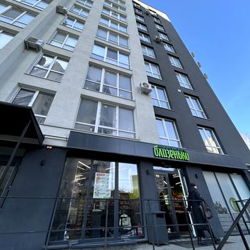 Павела Йозефа Шафарика вул. (), 1