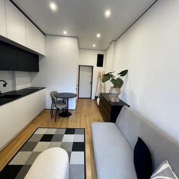 Владислава Бувалкіна вул., 7-Б К4