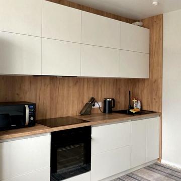 Академіка Сахарова вул., 44