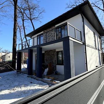 Академіка Ромоданова вул. (Льва Толстого), 3