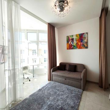 Саперне Поле вул., 12